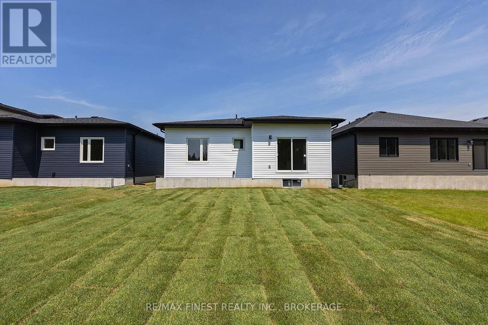 161 CREIGHTON DRIVE Image 39