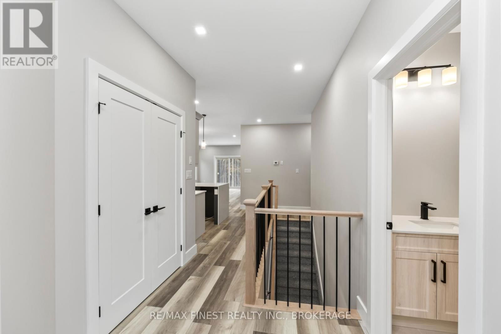 161 CREIGHTON DRIVE Image 4