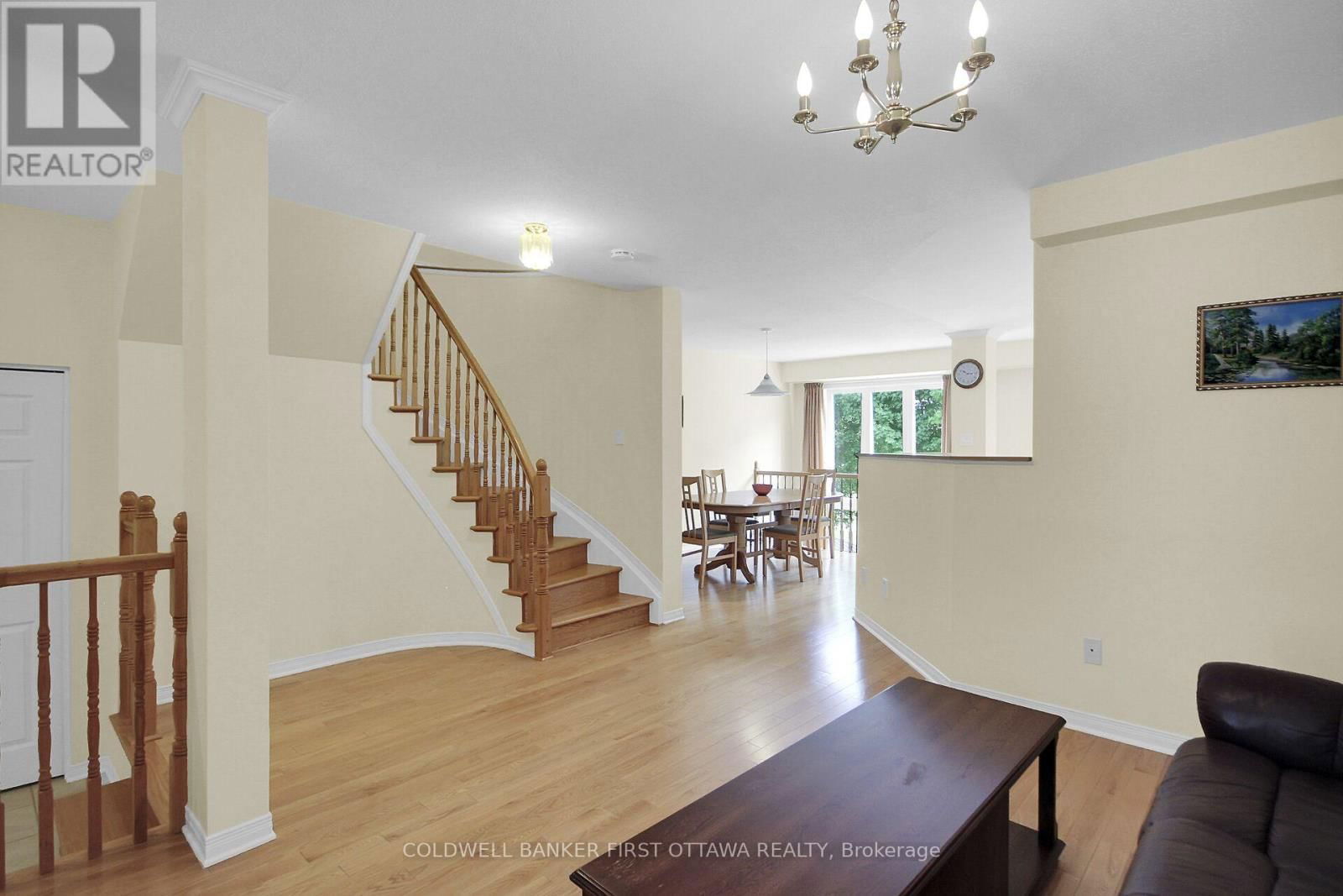 41 TOBERMORY CRESCENT Image 10