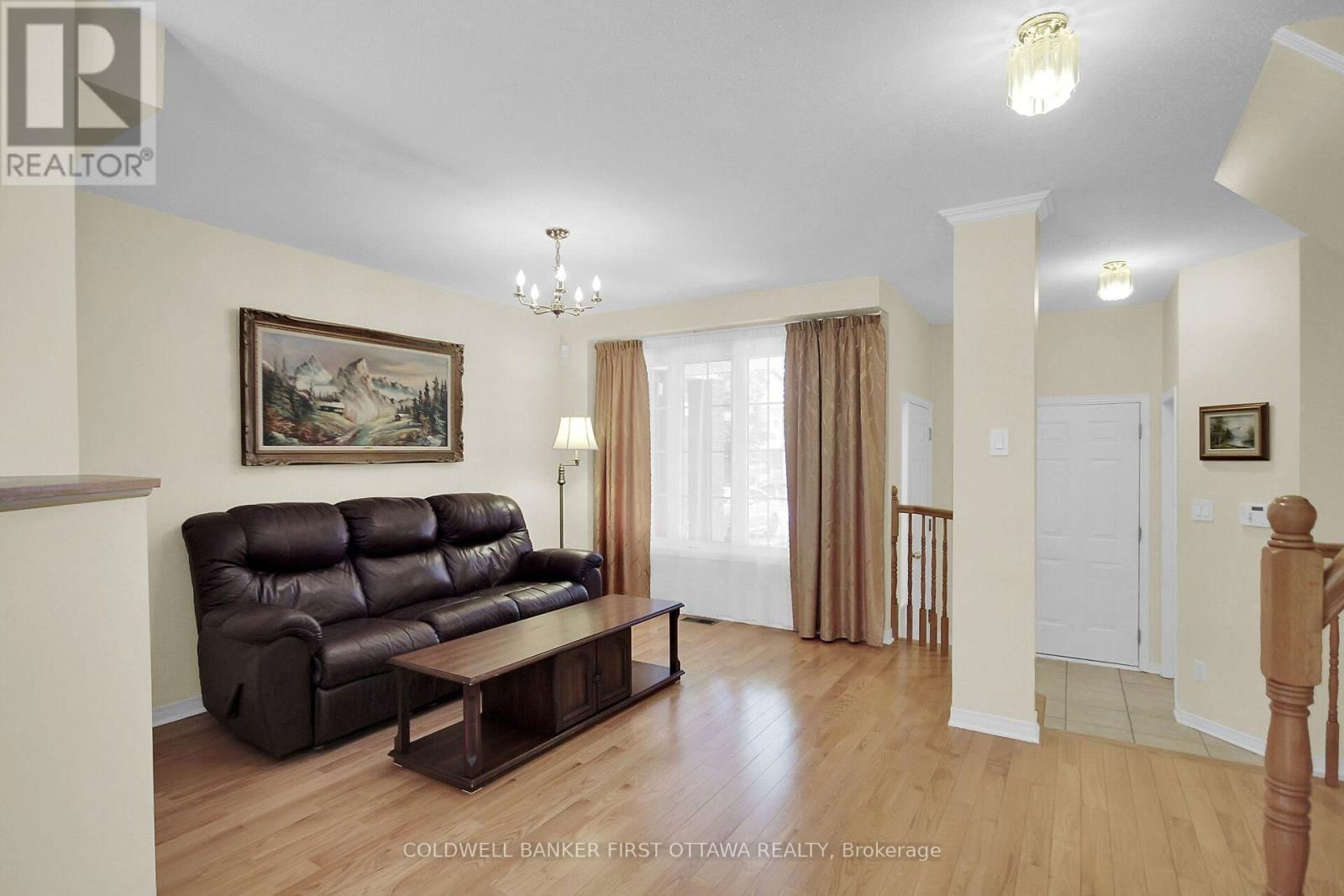 41 TOBERMORY CRESCENT Image 5