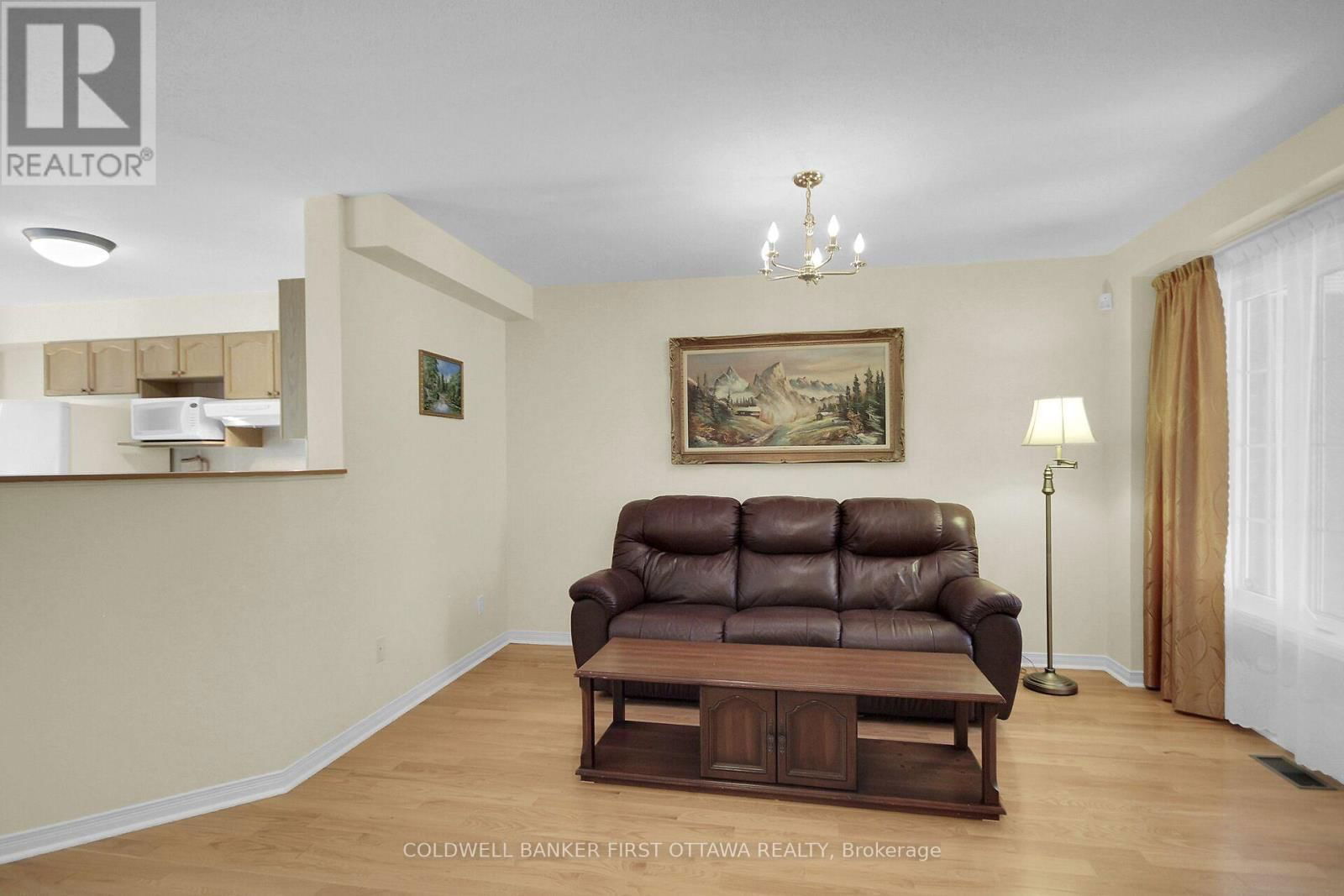 41 TOBERMORY CRESCENT Image 6