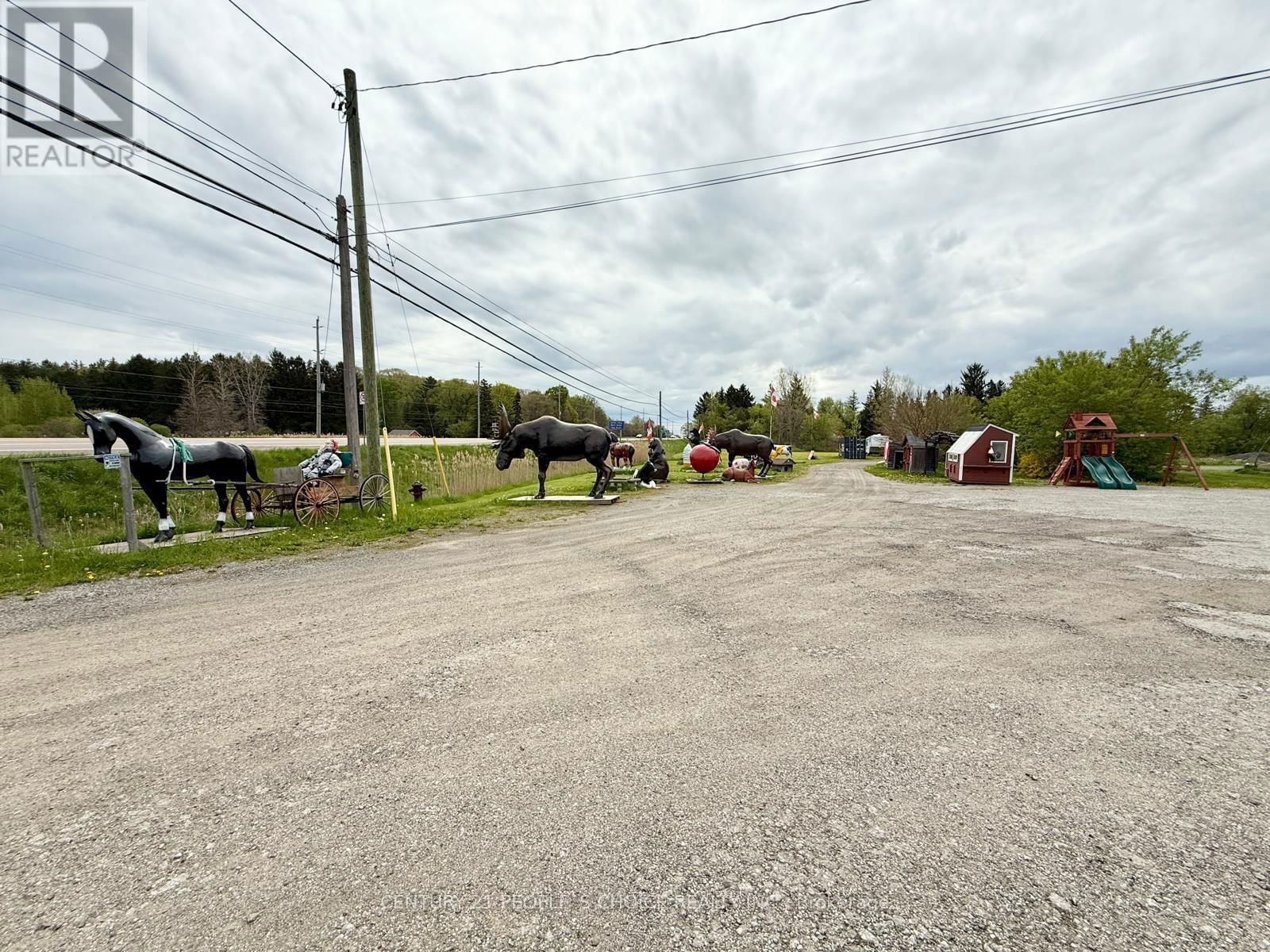 823 HWY 6 NORTH Image 5
