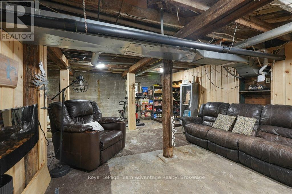 19 ALLAN CRESCENT Image 40