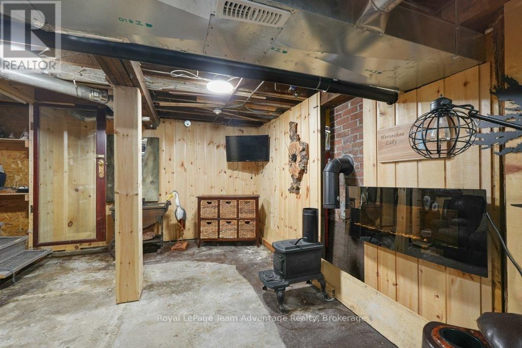19 ALLAN CRESCENT Image 41
