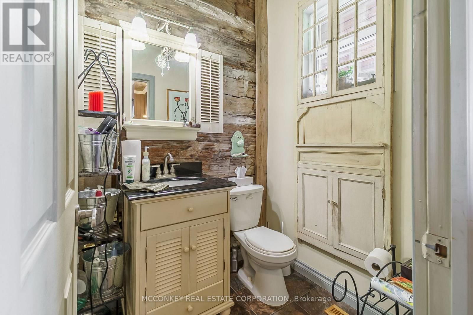 2385 NORTHEY'S ROAD Image 16