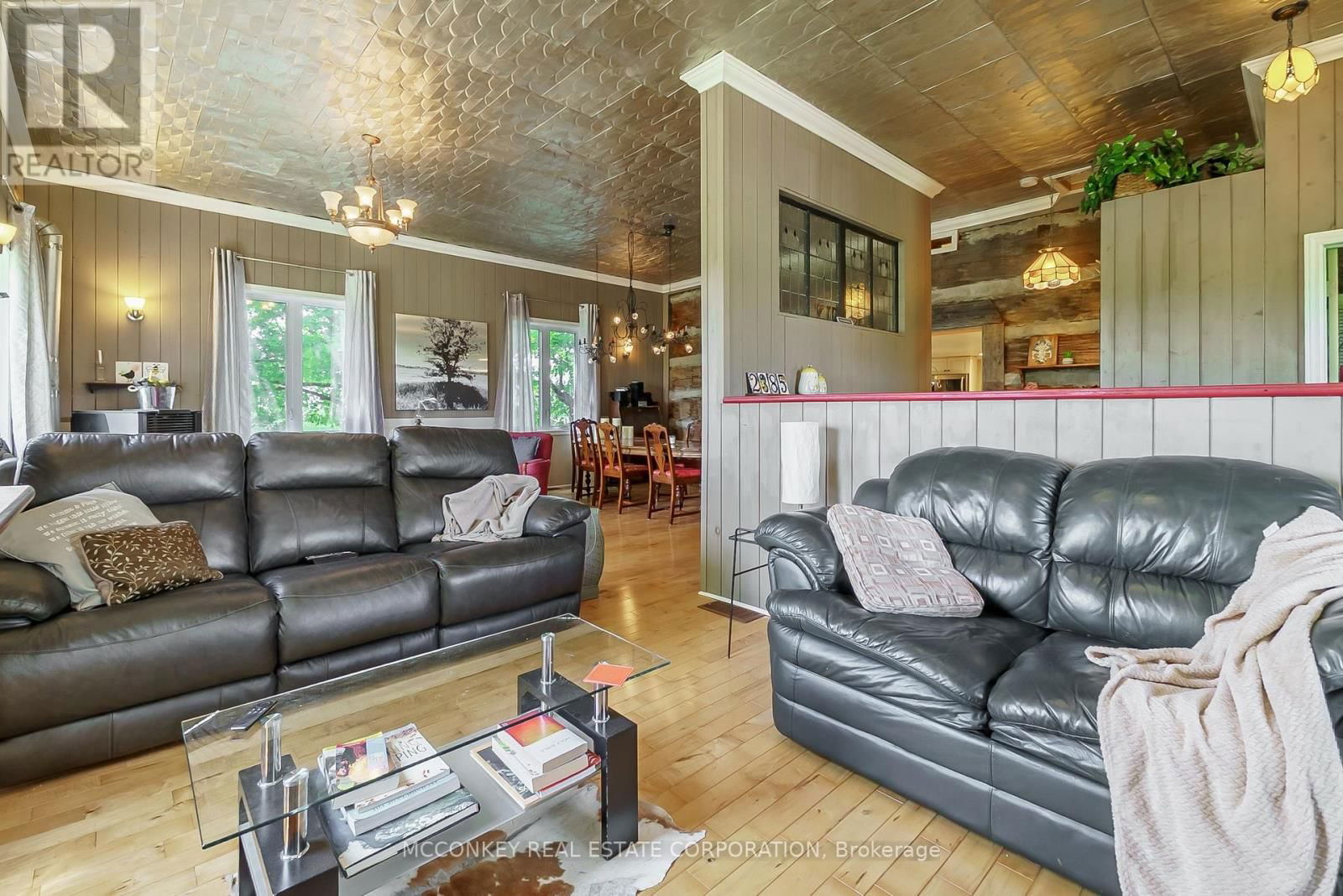 2385 NORTHEY'S ROAD Image 17