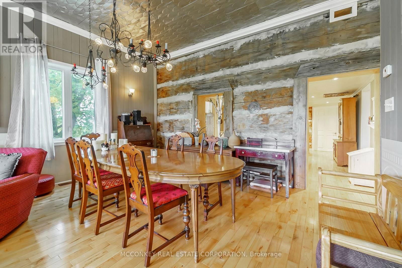 2385 NORTHEY'S ROAD Image 22