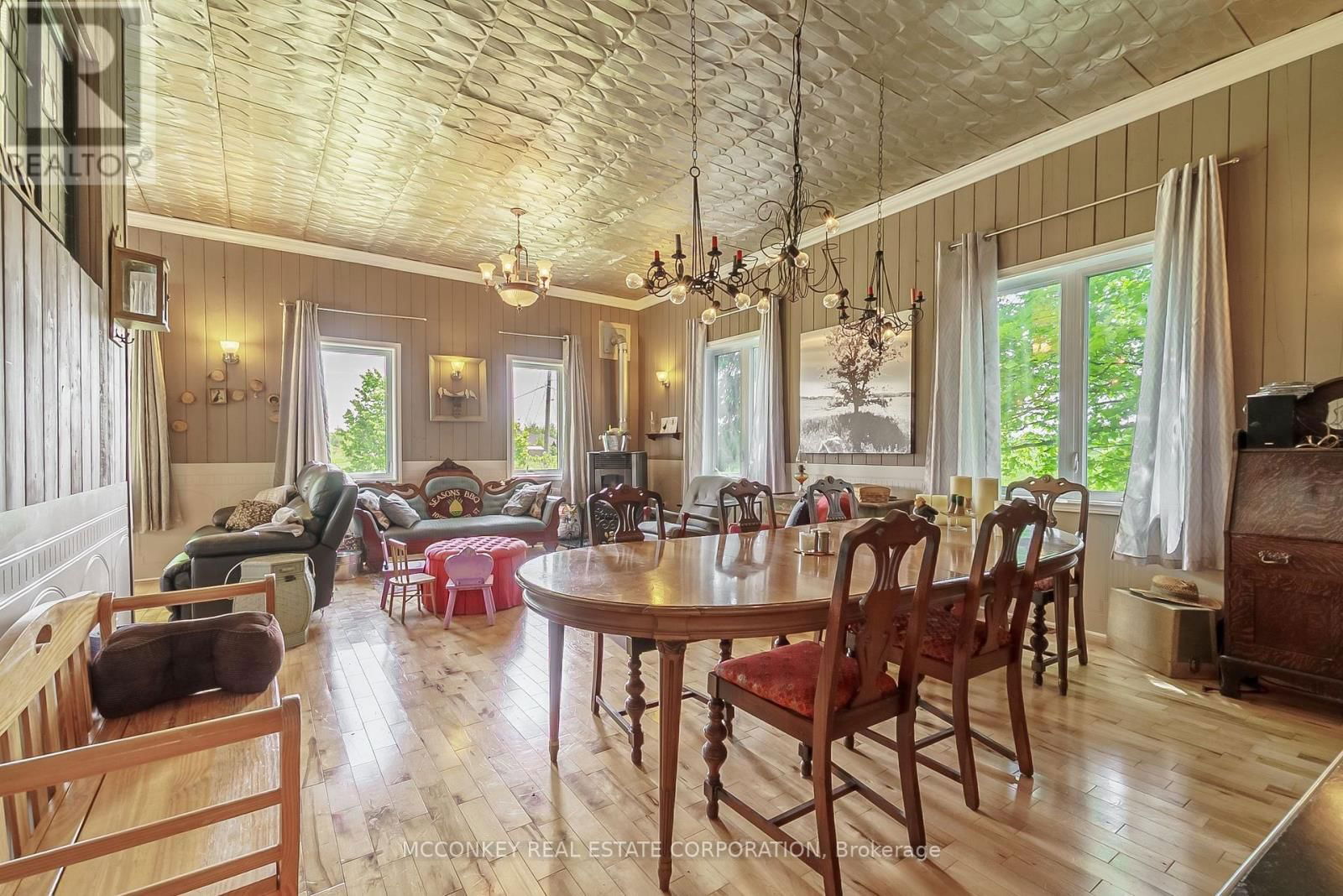 2385 NORTHEY'S ROAD Image 23