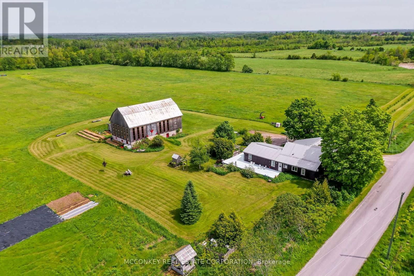 2385 NORTHEY'S ROAD Image 3