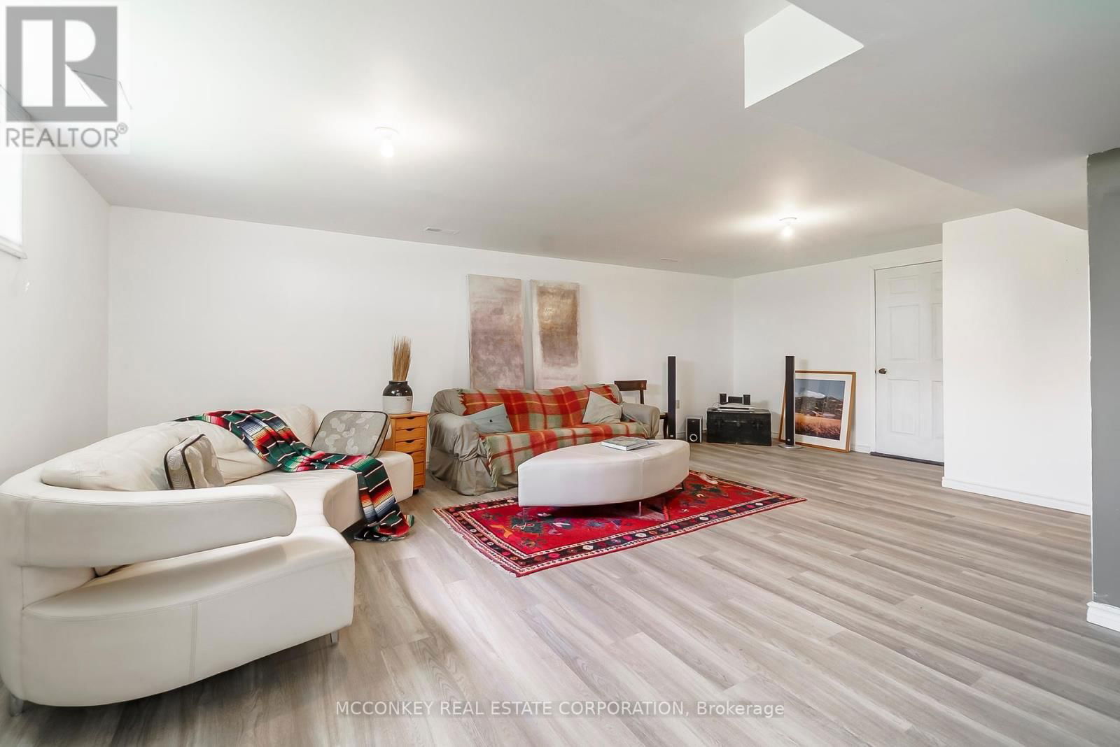 2385 NORTHEY'S ROAD Image 38