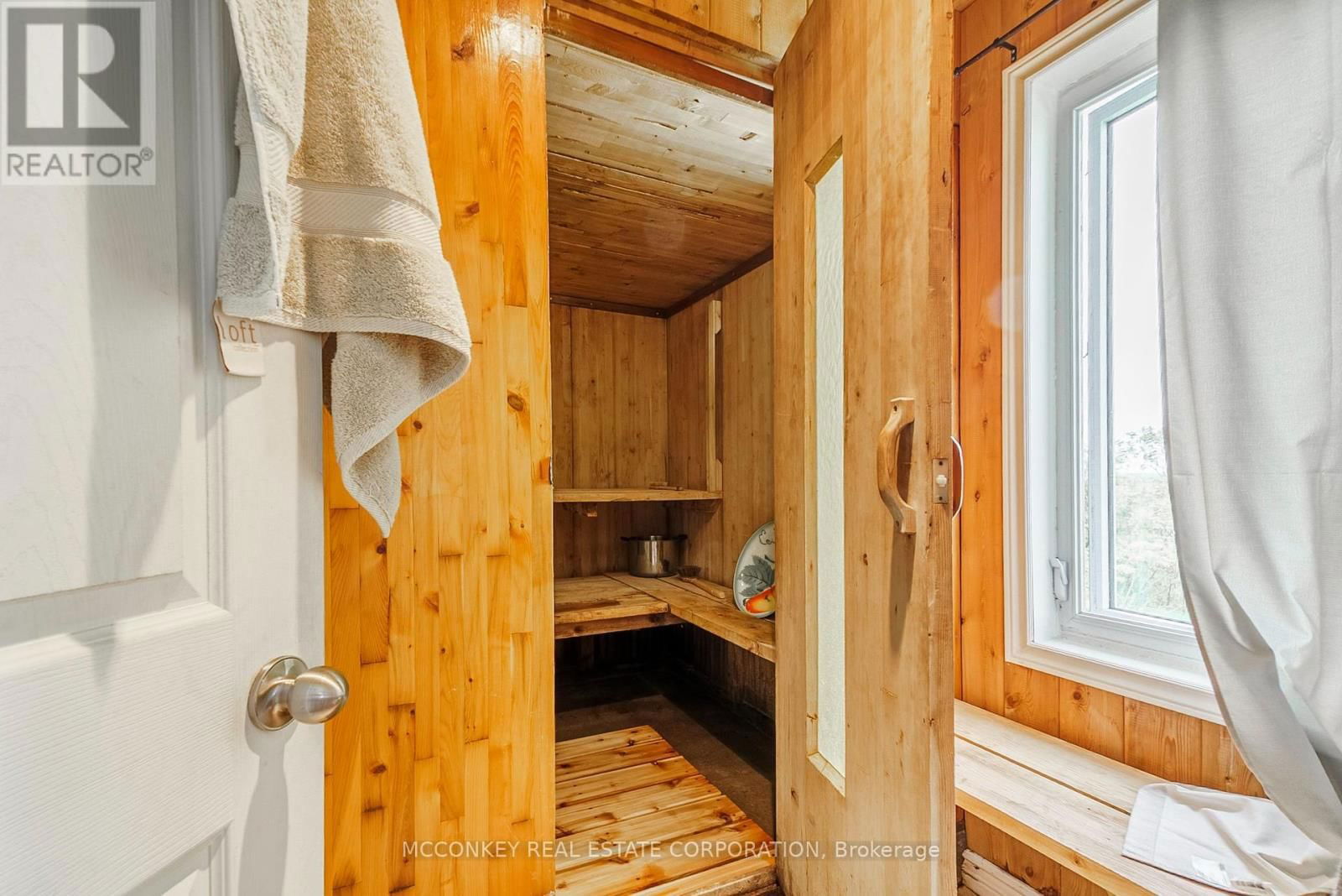 2385 NORTHEY'S ROAD Image 43