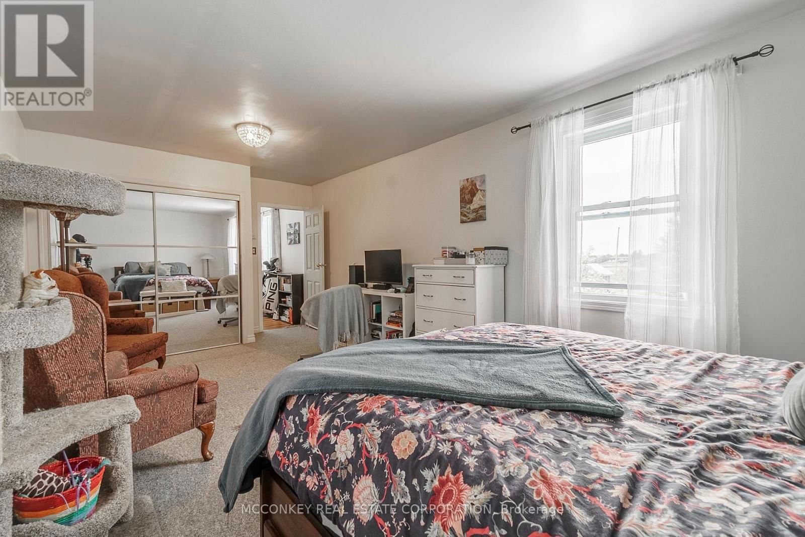 2385 NORTHEY'S ROAD Image 47