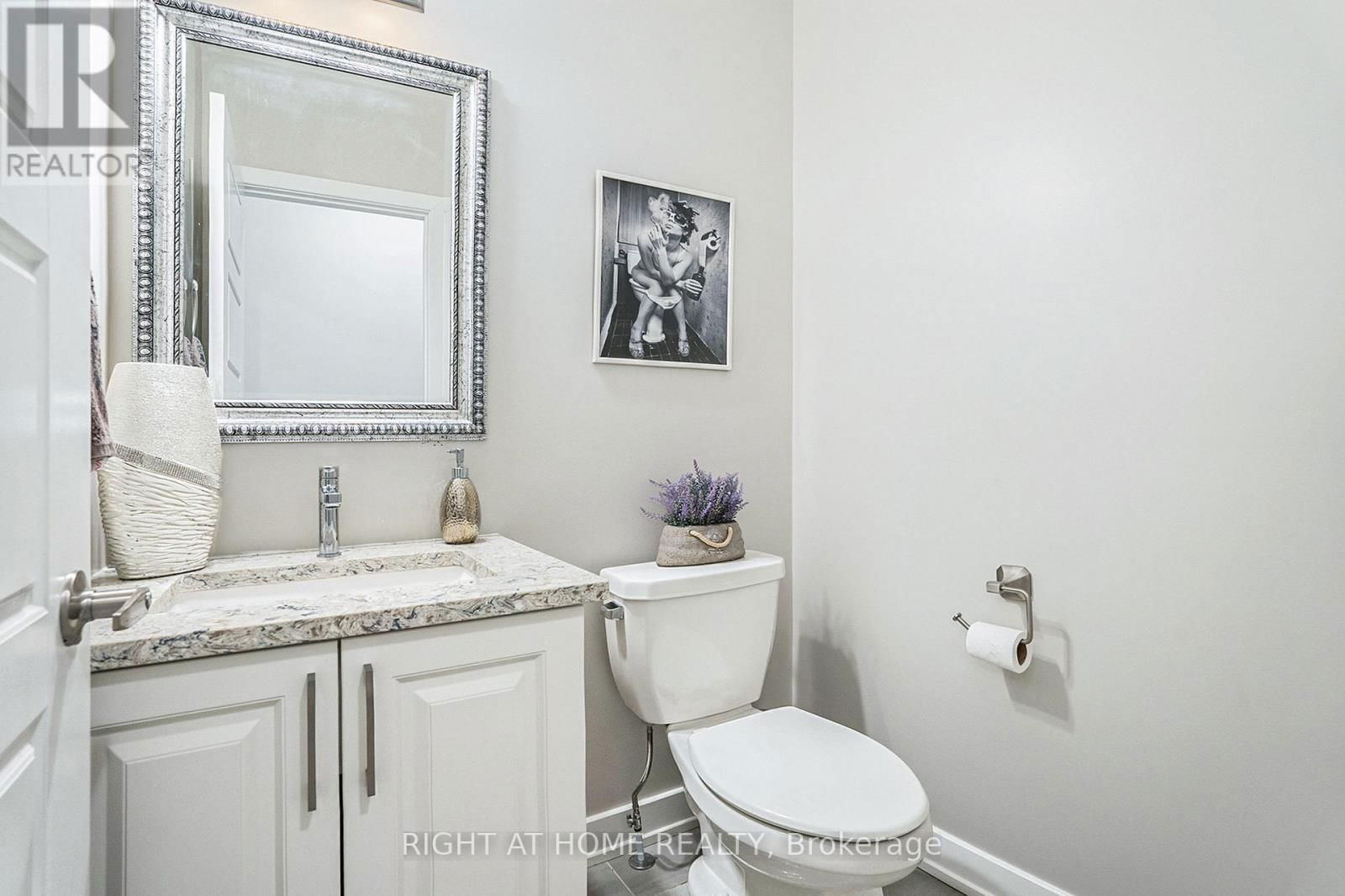 203 OSTERLEY WAY Image 16