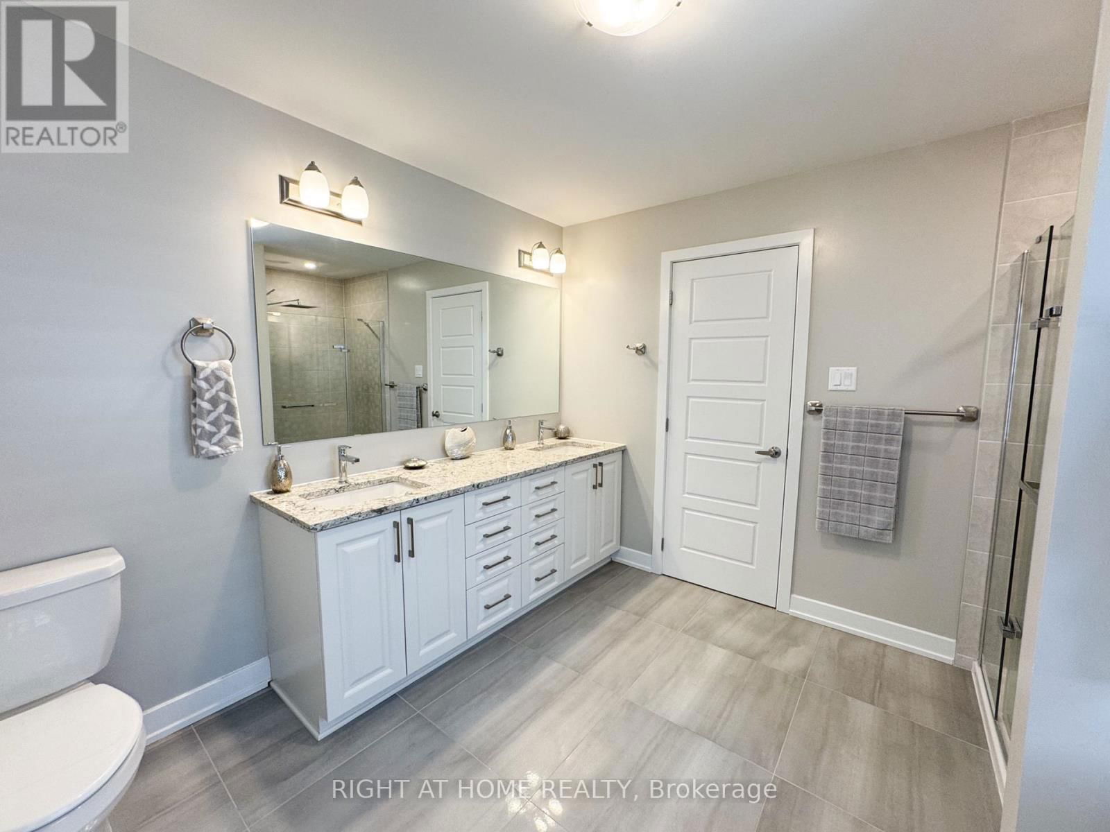 203 OSTERLEY WAY Image 22