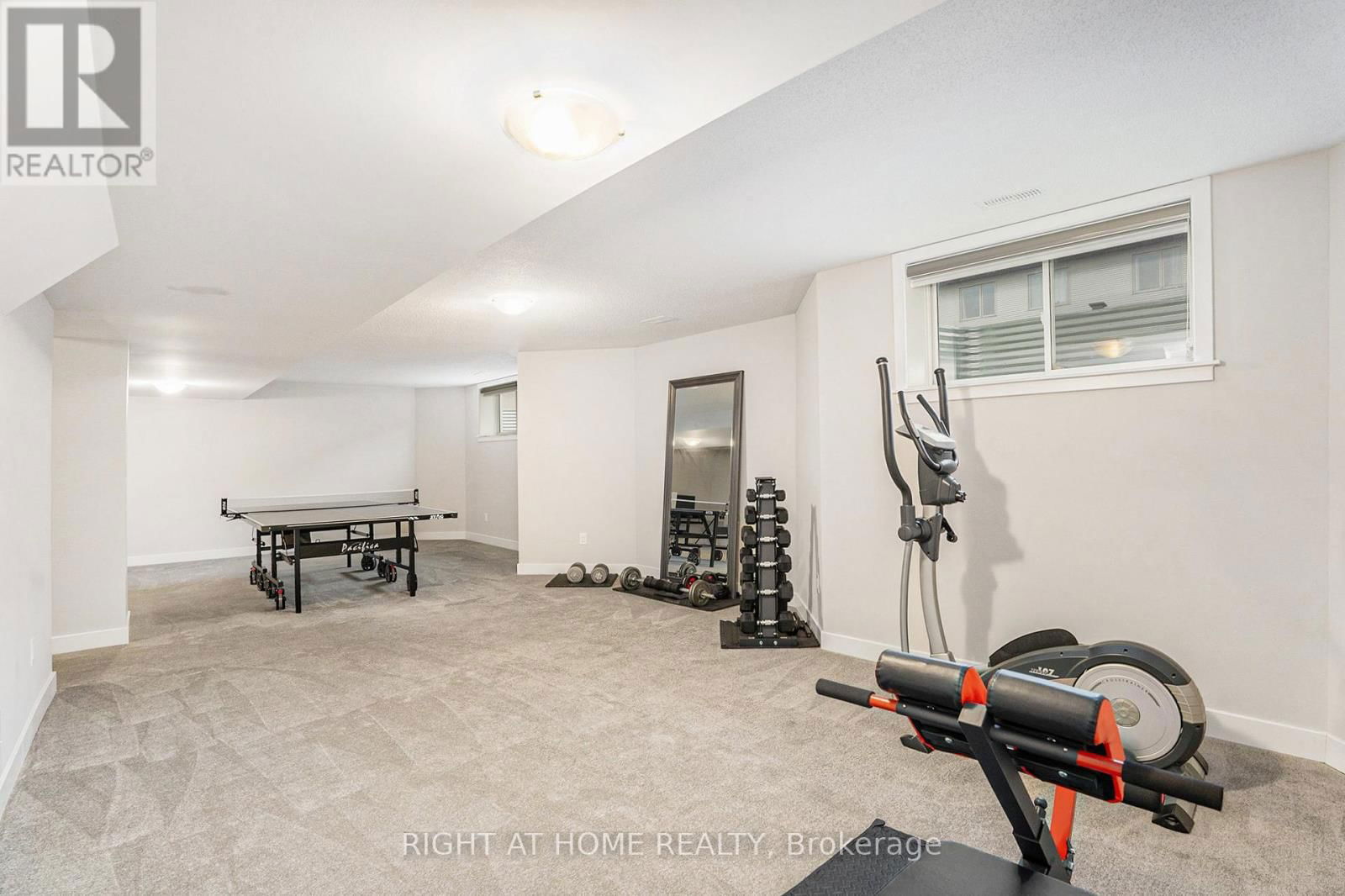 203 OSTERLEY WAY Image 28