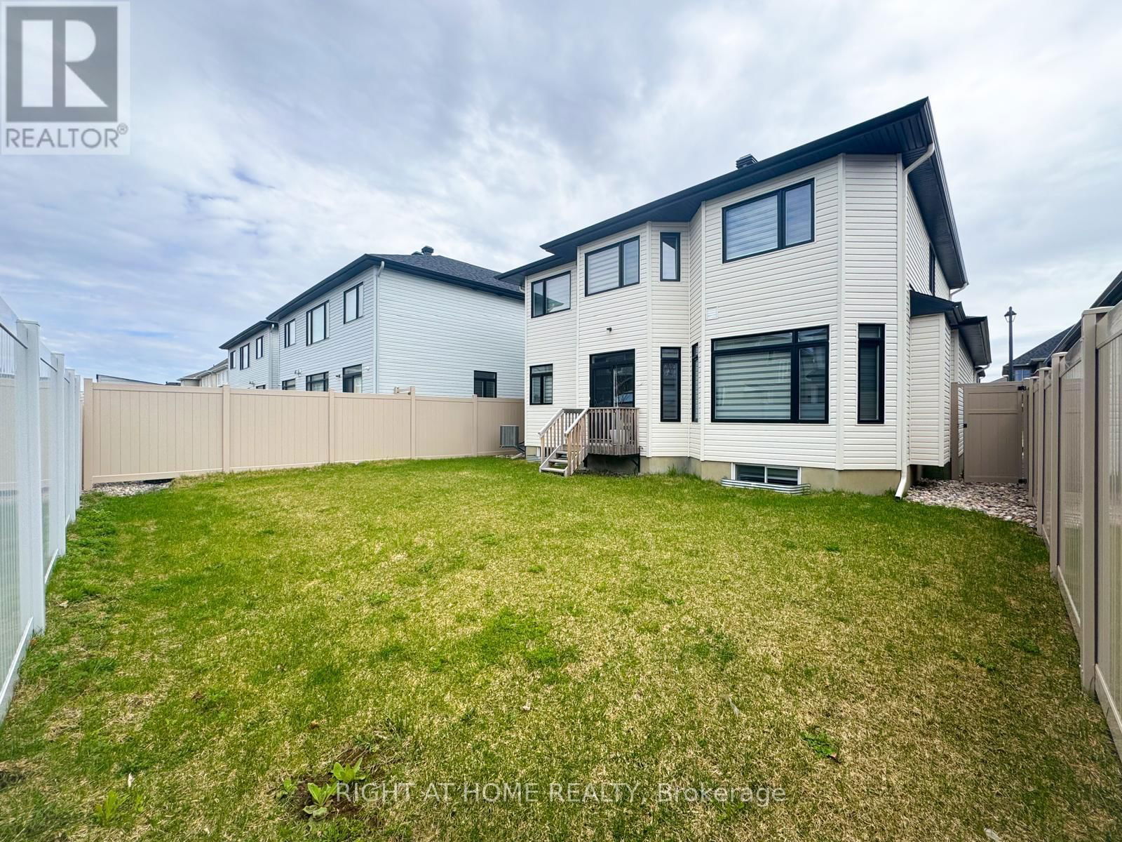 203 OSTERLEY WAY Image 31