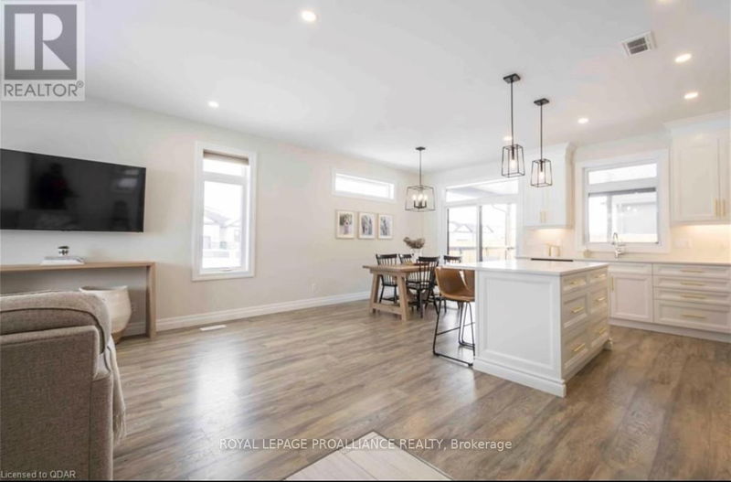 Secondary Property View