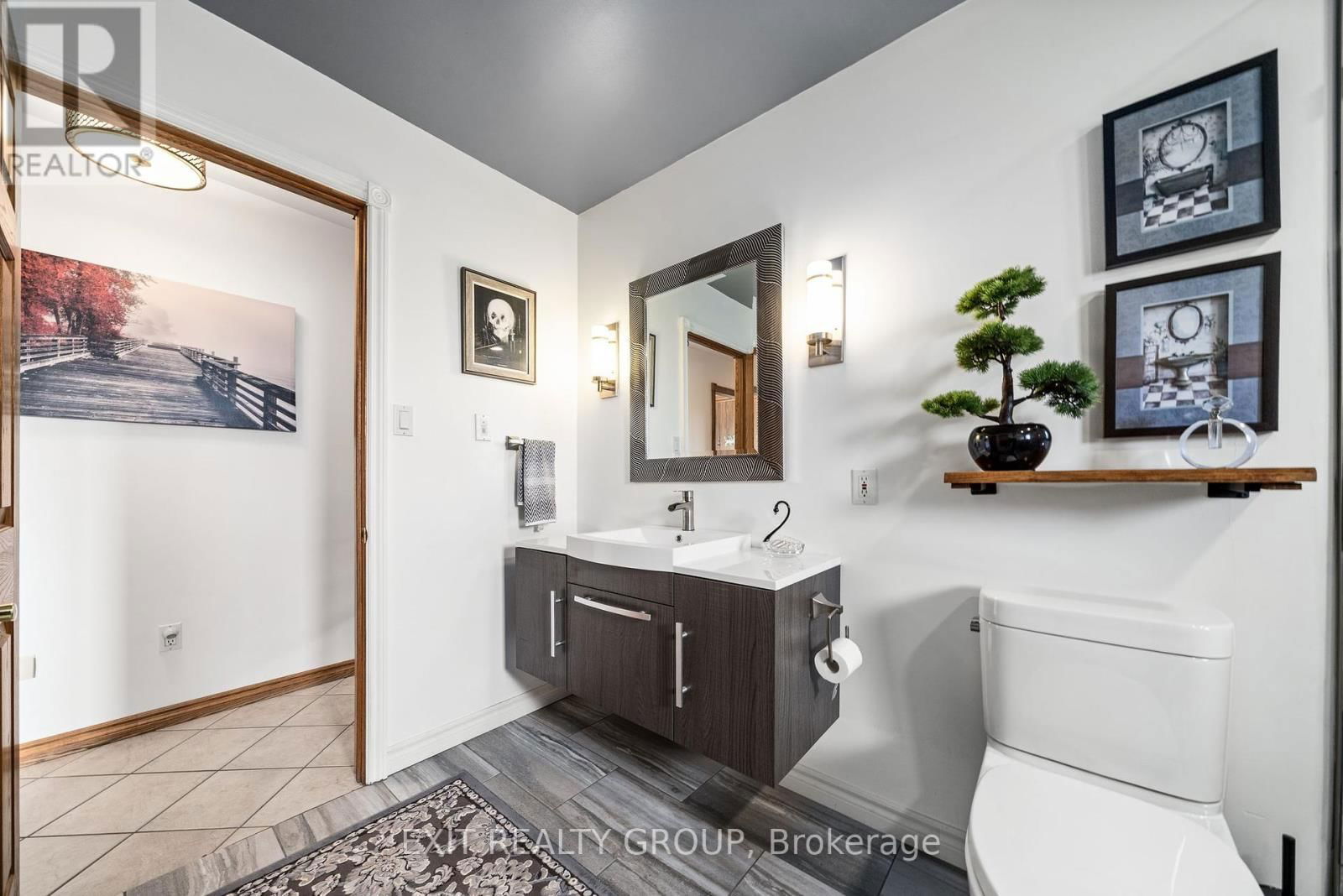 39 WOODS ROAD Image 27