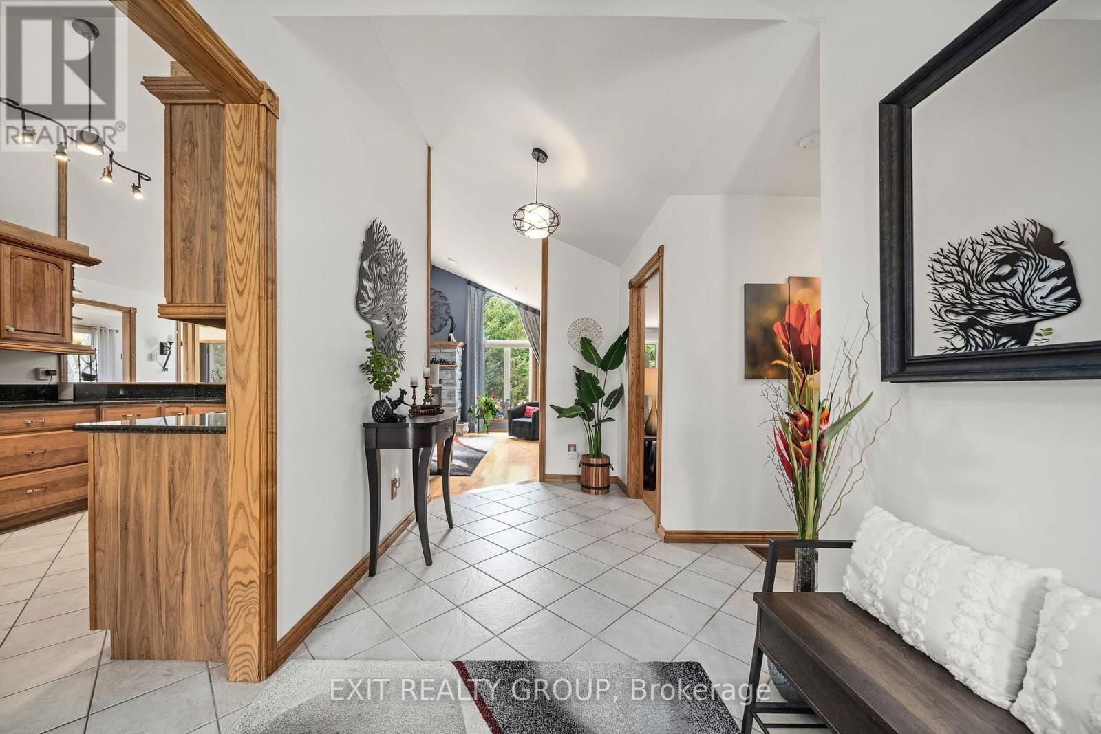 39 WOODS ROAD Image 3