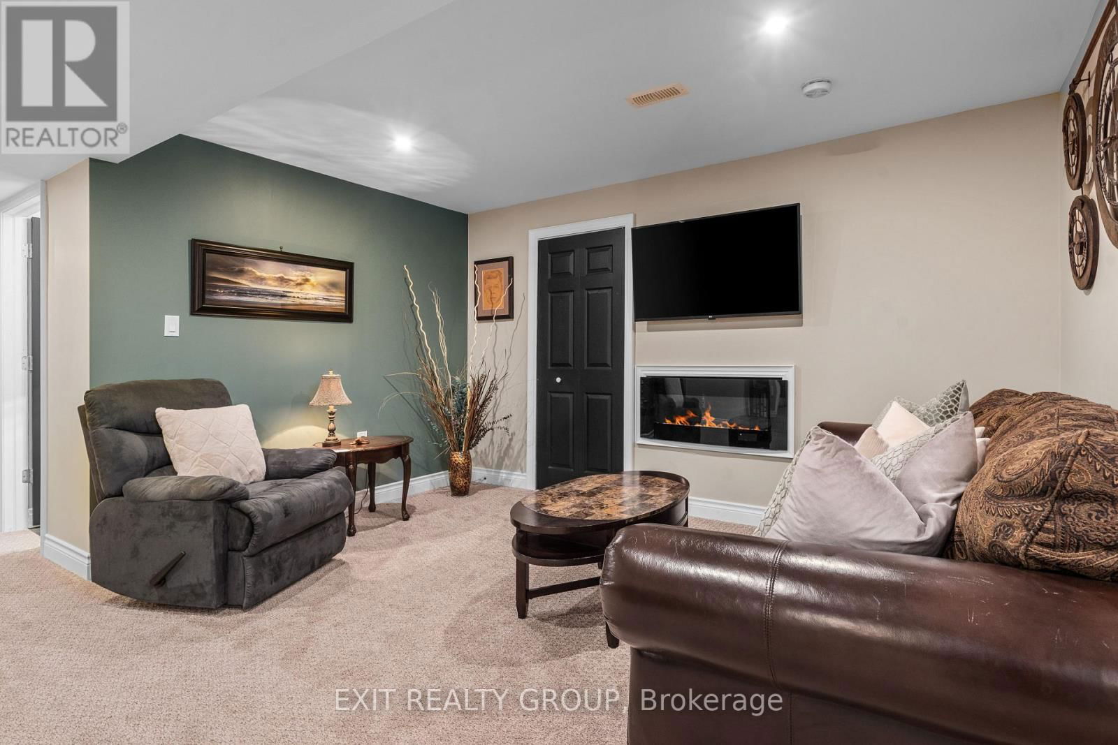 39 WOODS ROAD Image 30
