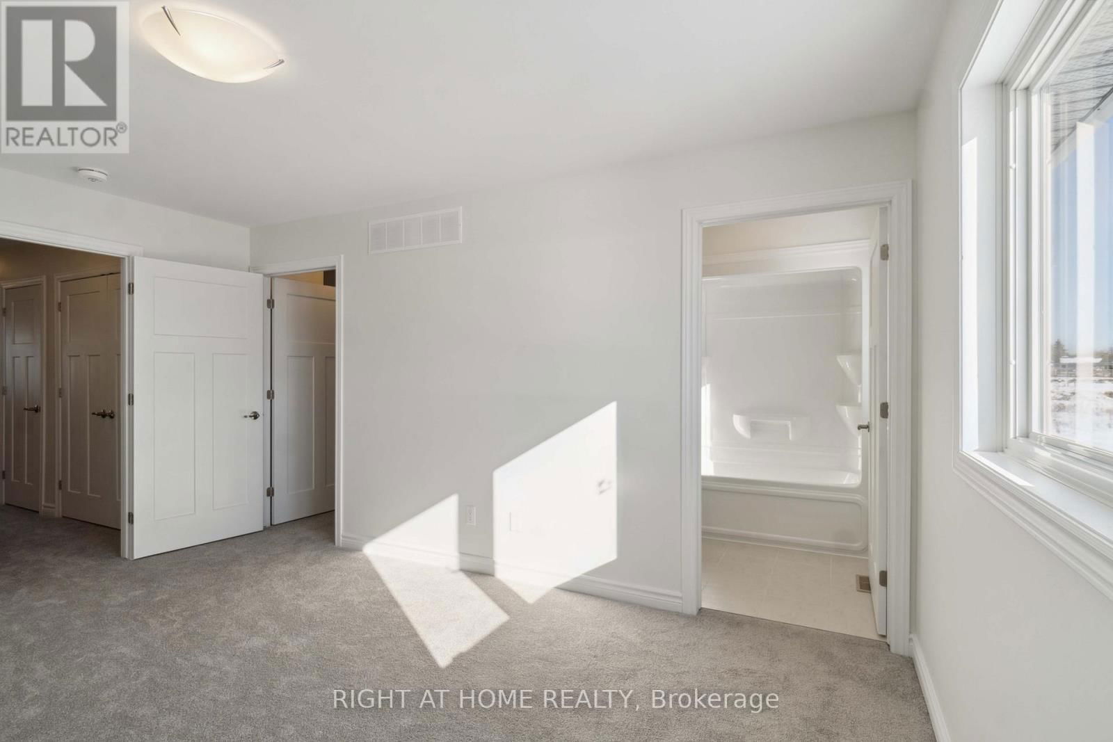 56 GRIFFITH WAY Image 10