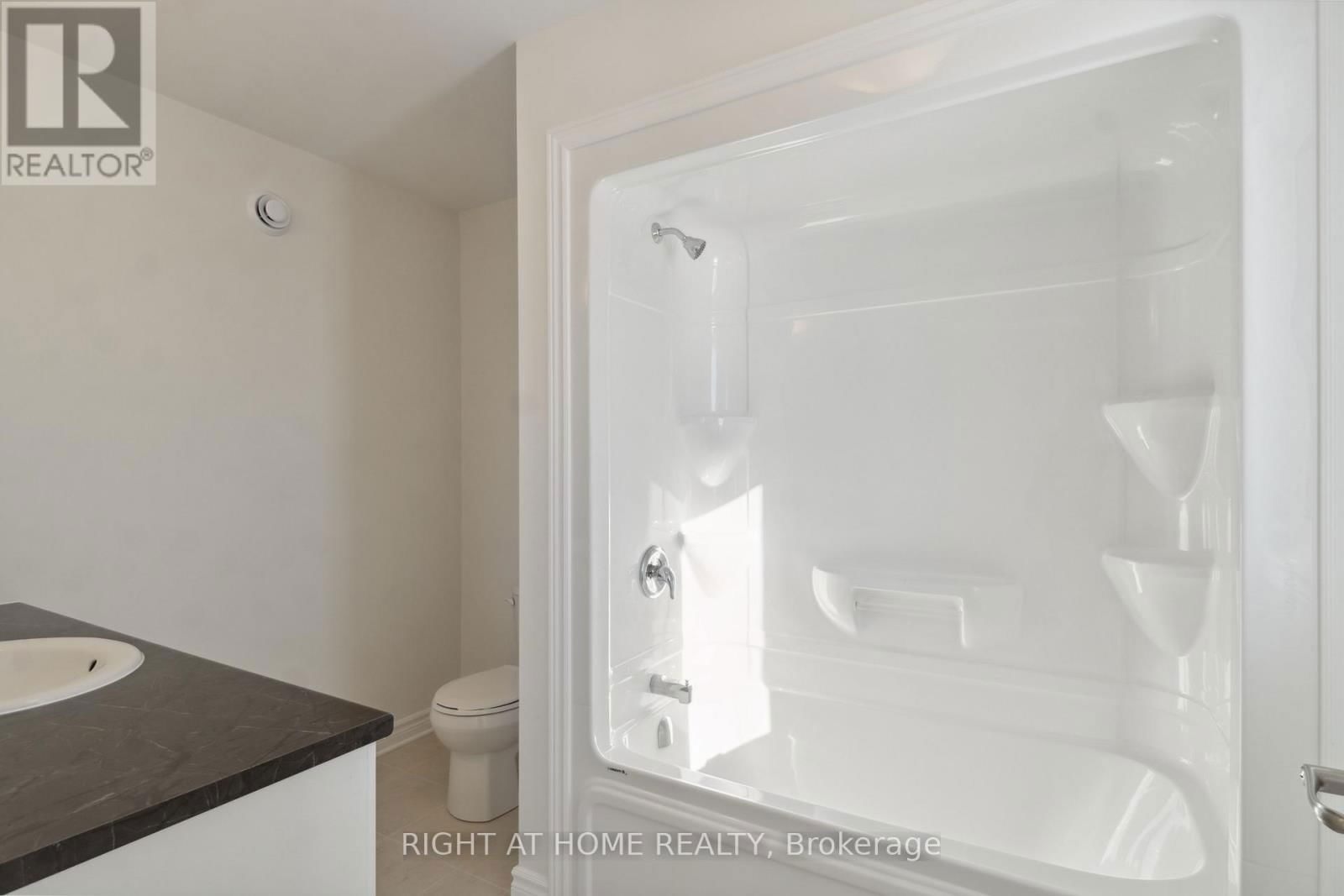 56 GRIFFITH WAY Image 14