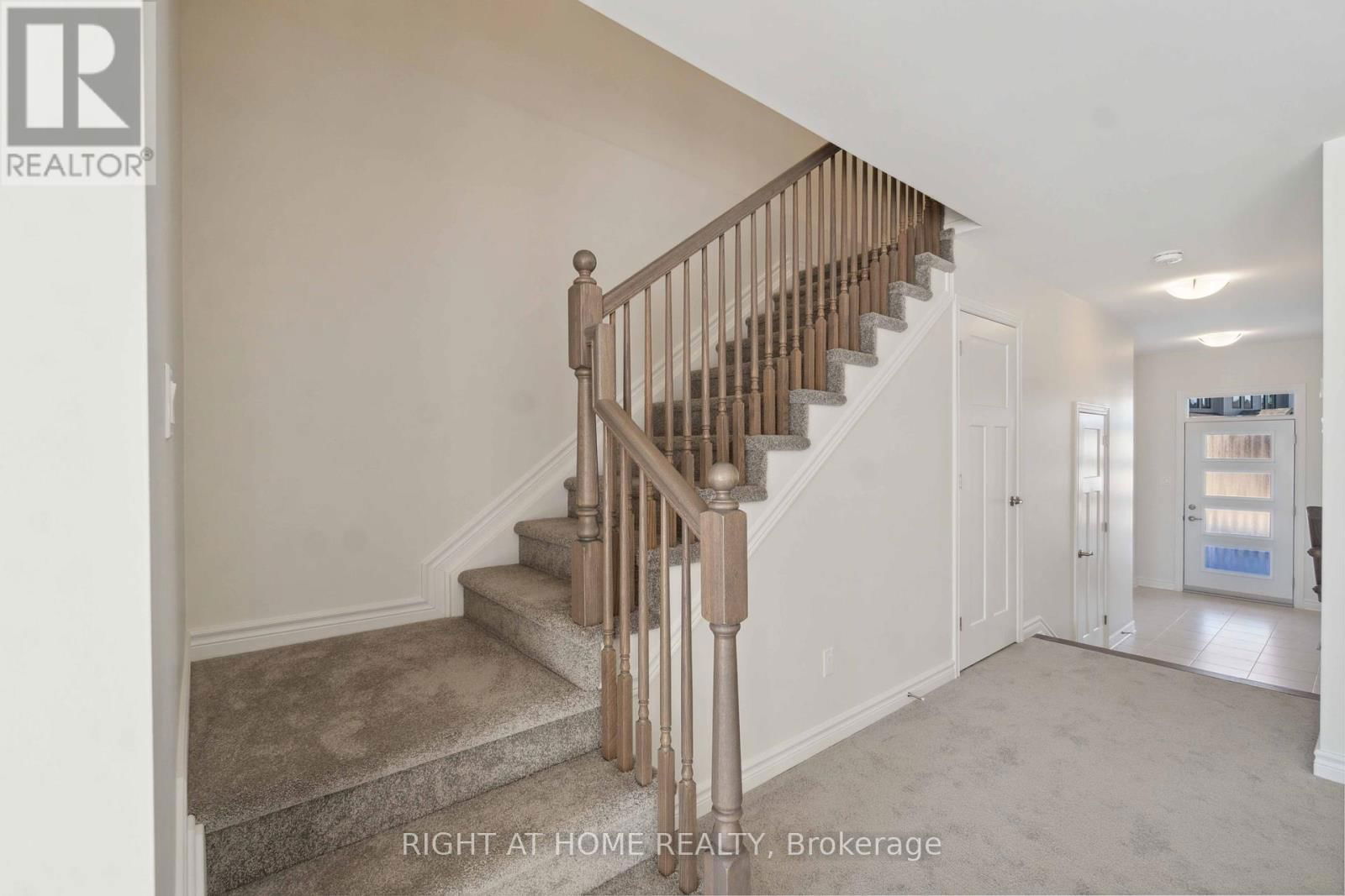 56 GRIFFITH WAY Image 28