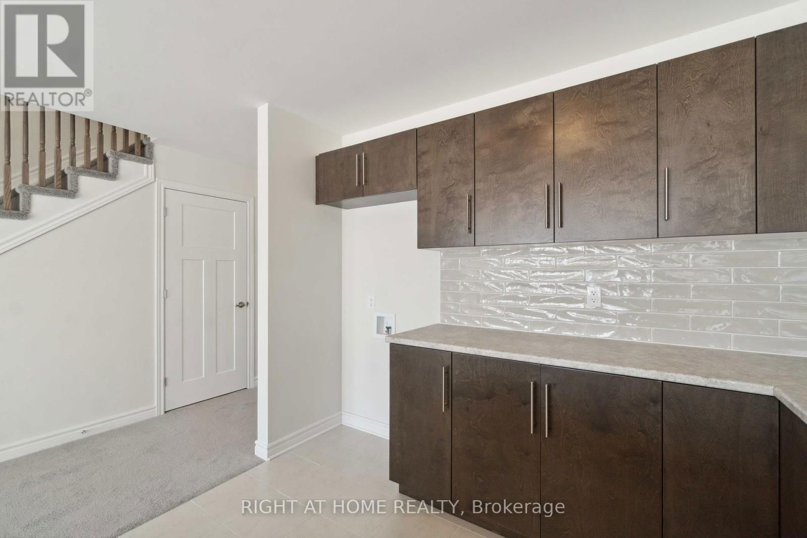 56 GRIFFITH WAY Image 48