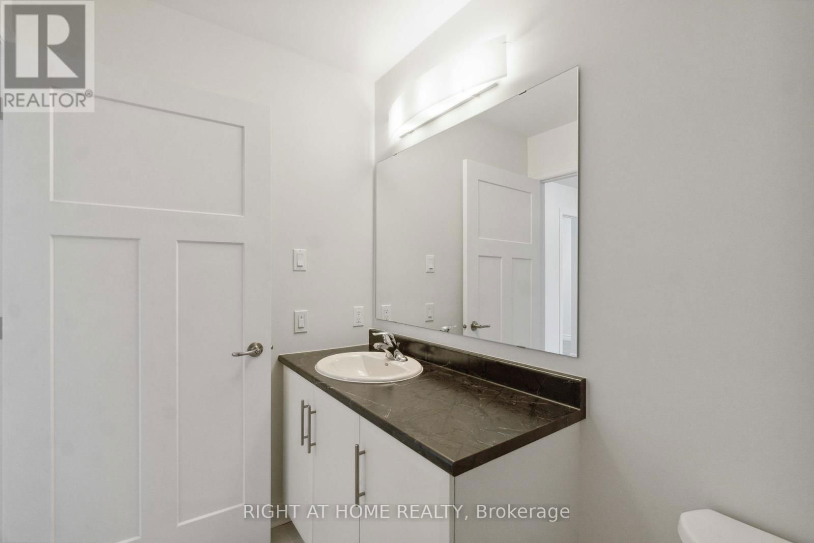 56 GRIFFITH WAY Image 6