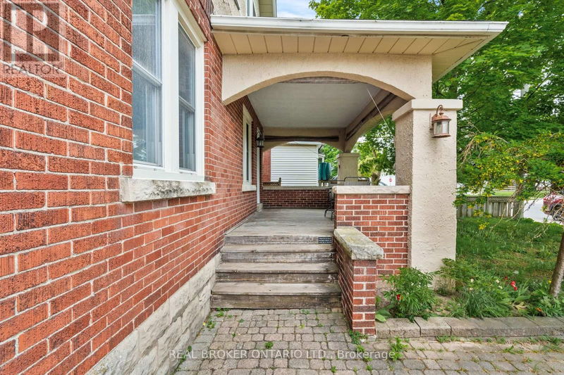 Tertiary Property View