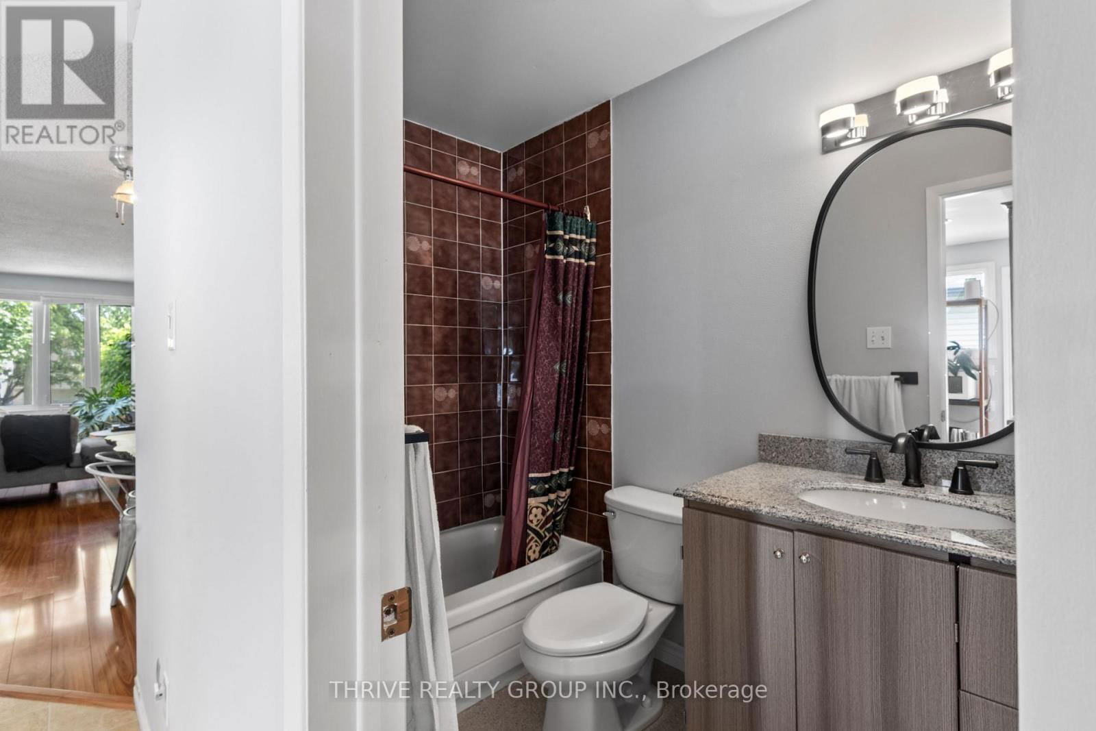 170 OLYMPIC CRESCENT Image 14