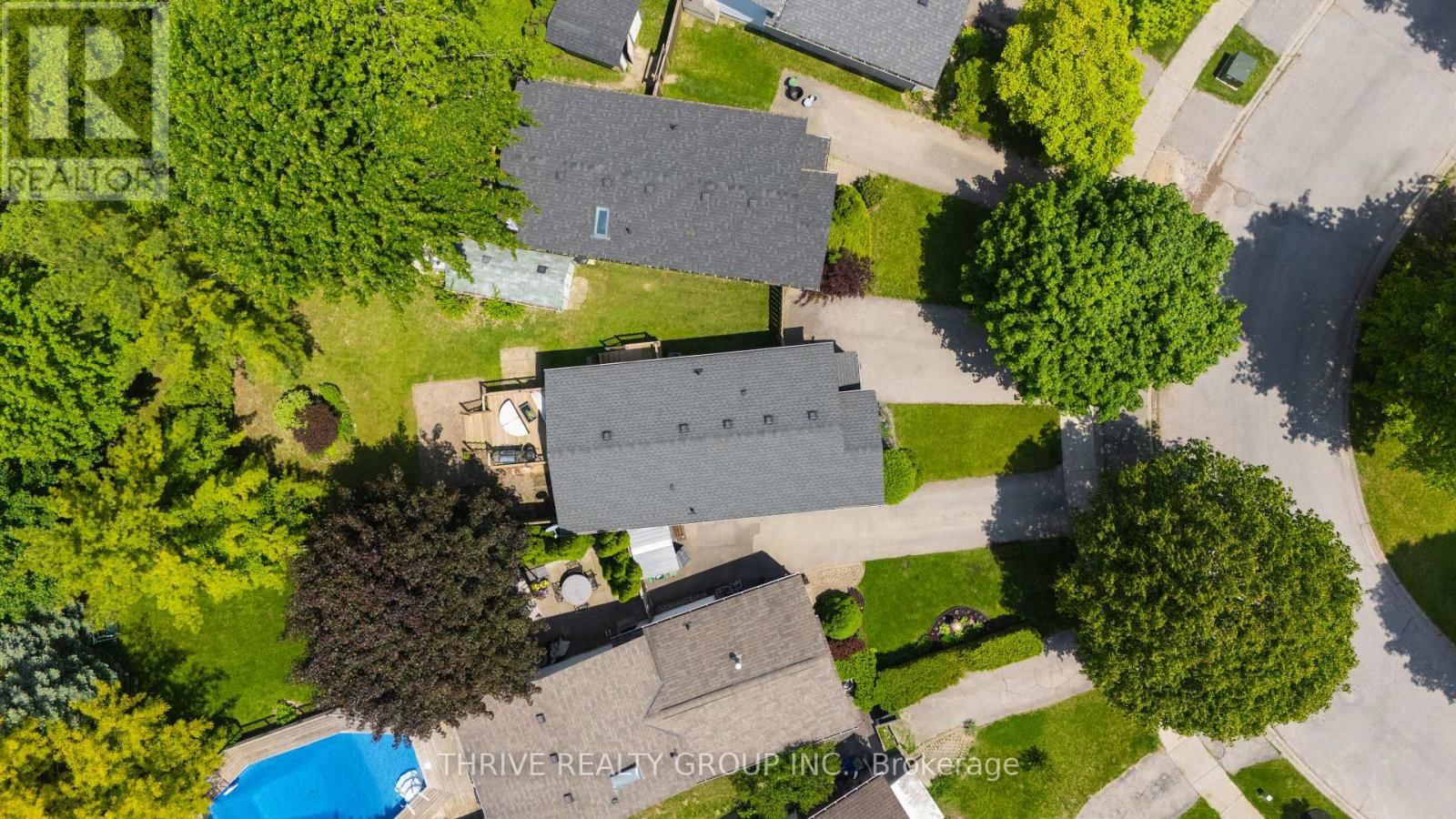 170 OLYMPIC CRESCENT Image 44