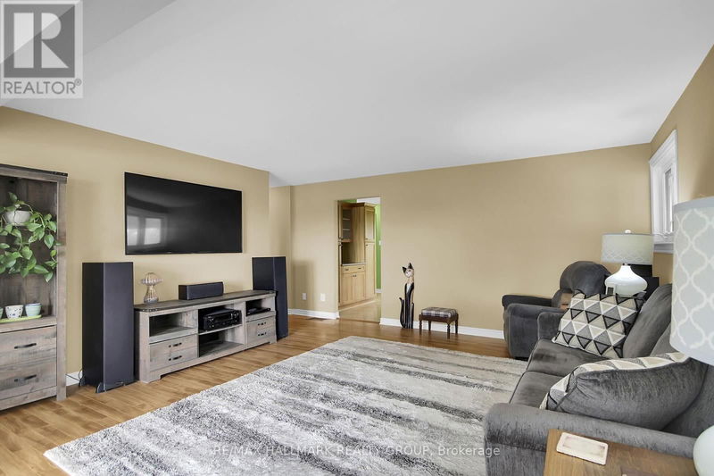 Tertiary Property View