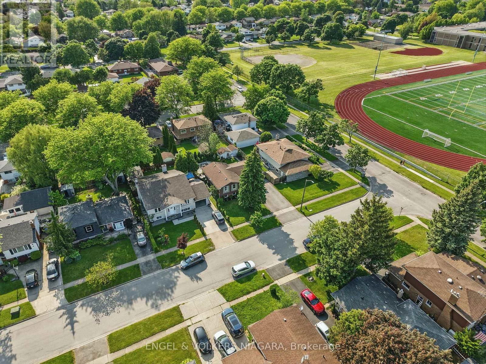 6137 KIRKLAND DRIVE Image 3