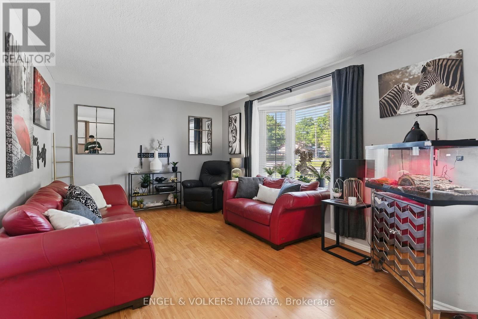 6137 KIRKLAND DRIVE Image 5