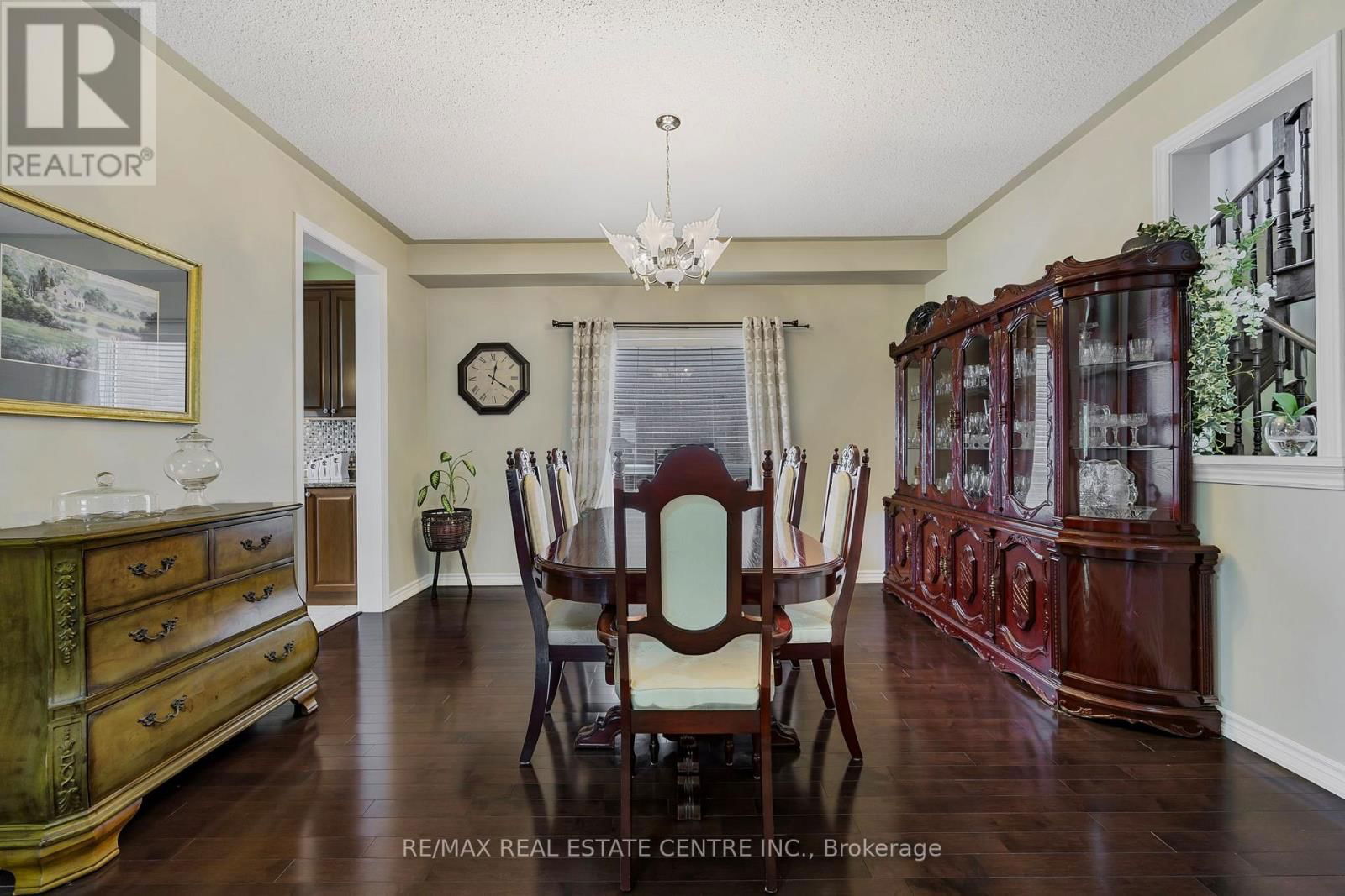 904 O'REILLY CRESCENT Image 6