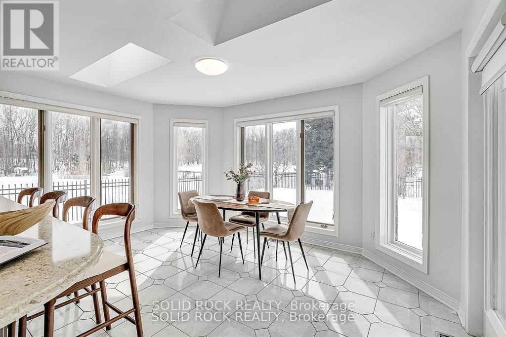 42 MARCHBROOK CIRCLE Image 12