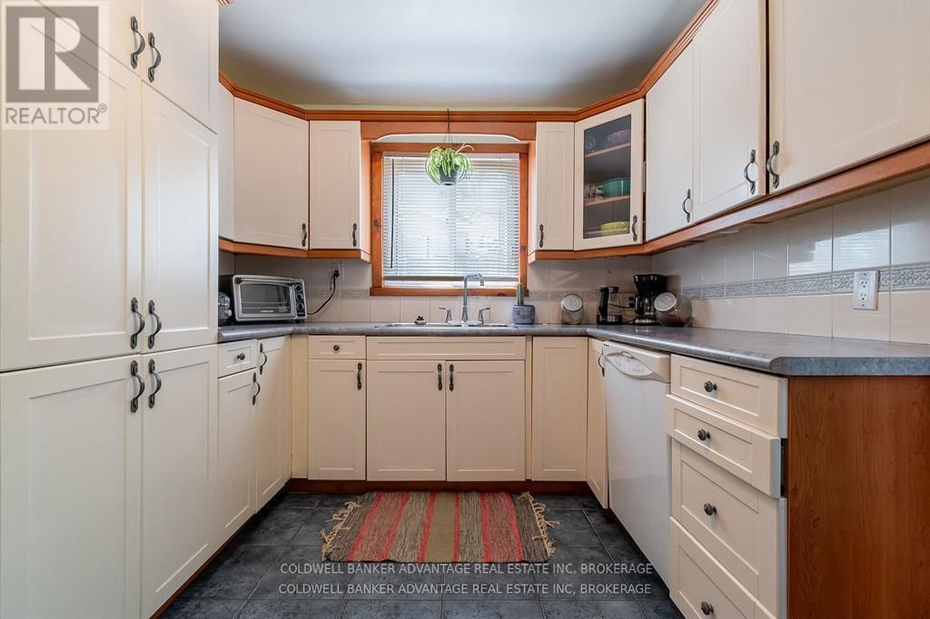 17 PORT ROBINSON ROAD Image 13