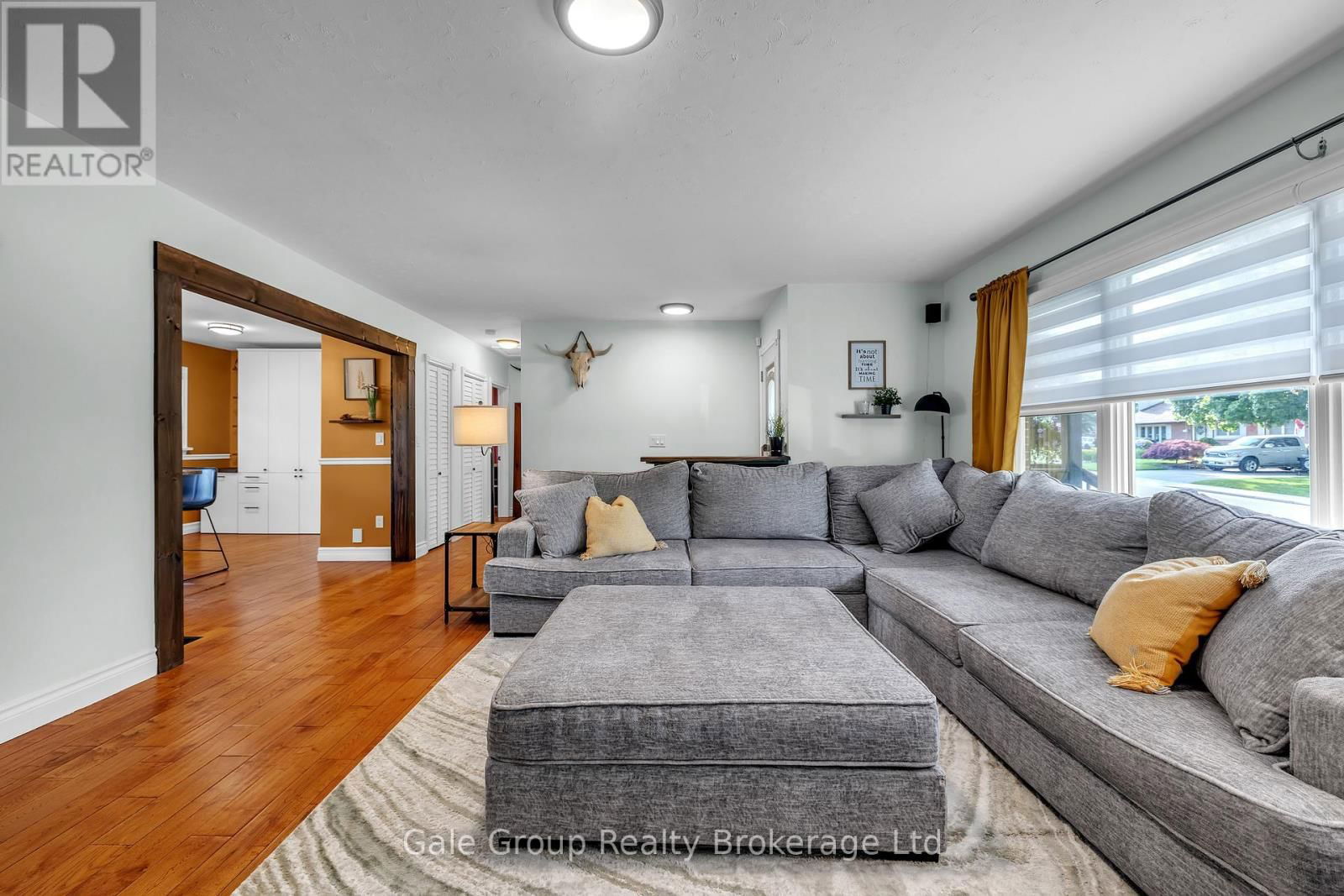 570 FAIR STREET Image 10