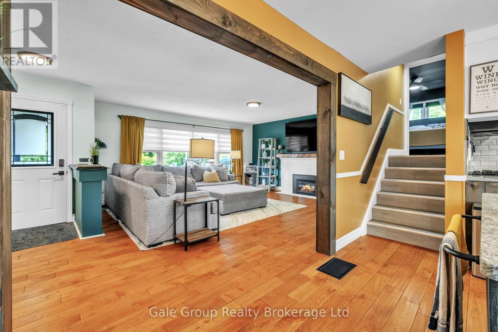 570 FAIR STREET Image 11
