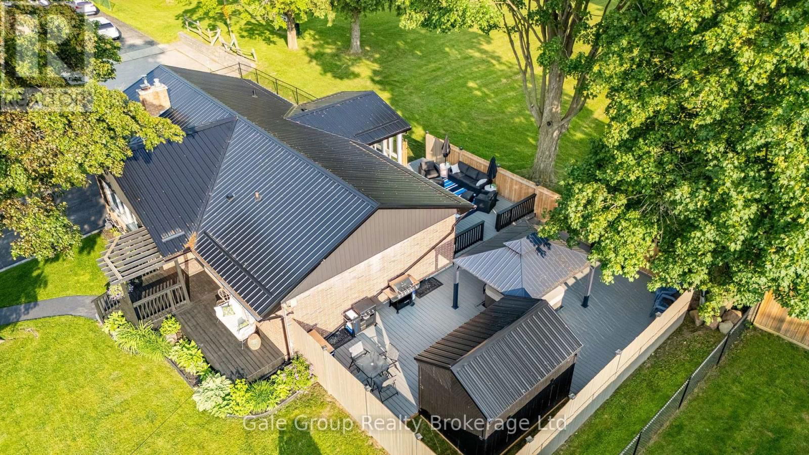 570 FAIR STREET Image 33