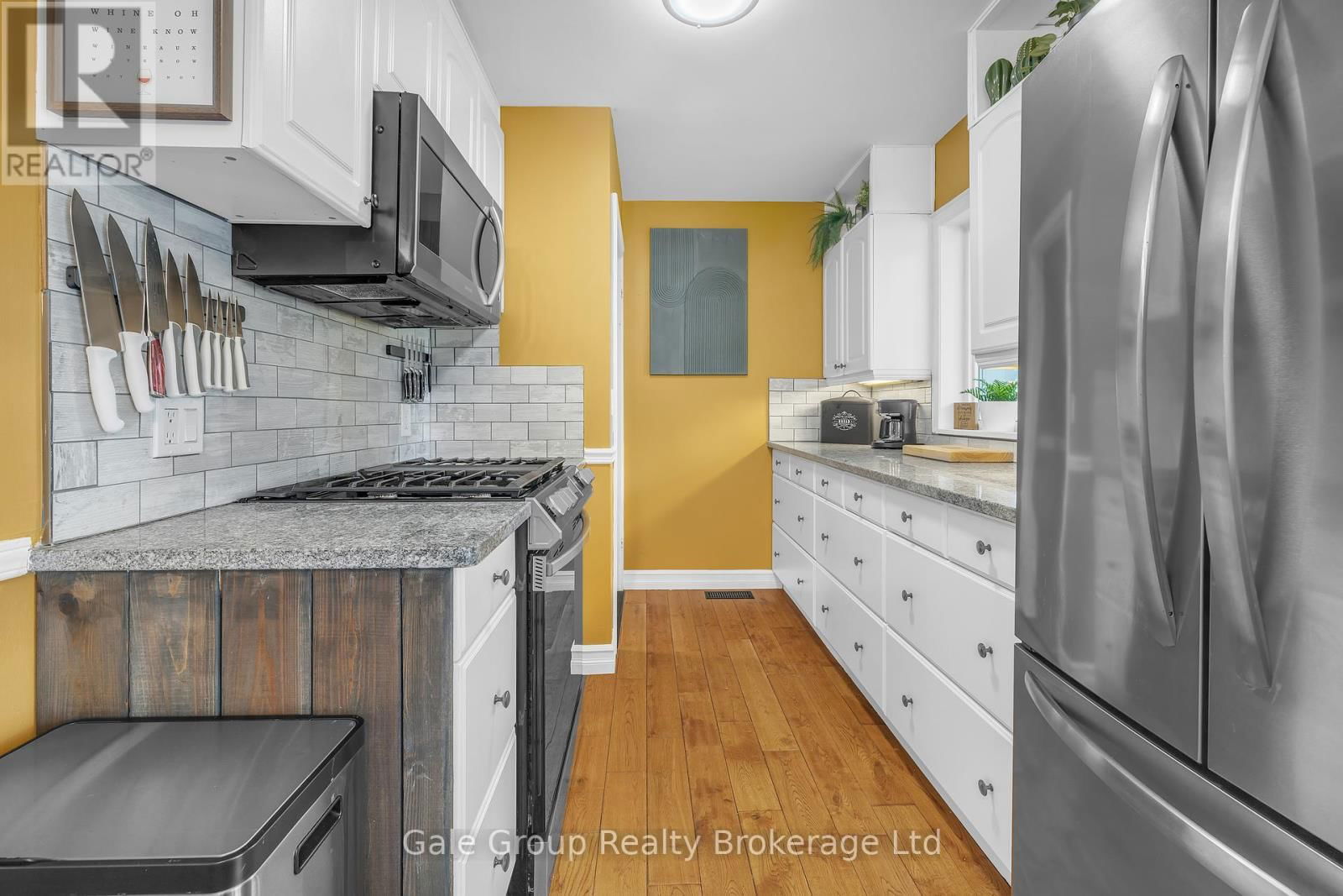 570 FAIR STREET Image 7