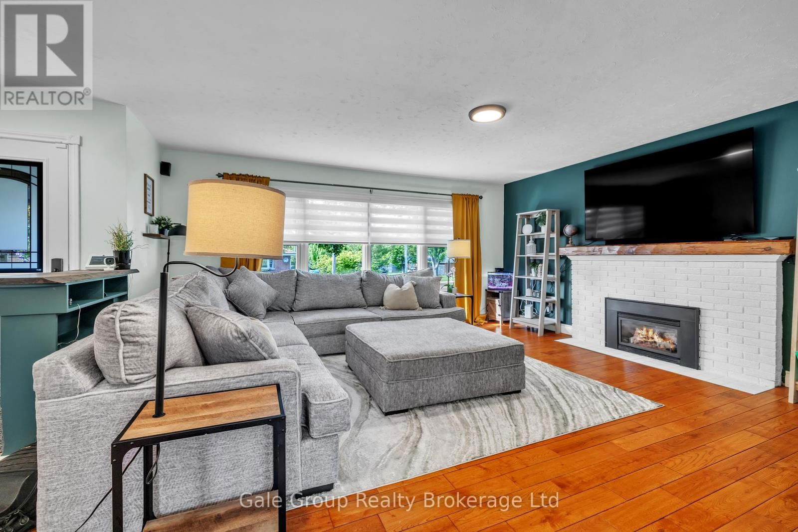 570 FAIR STREET Image 9