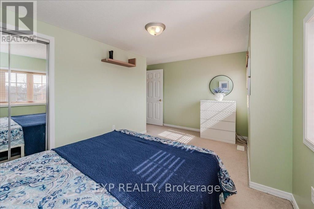 21A - 50 HOWE DRIVE Image 18