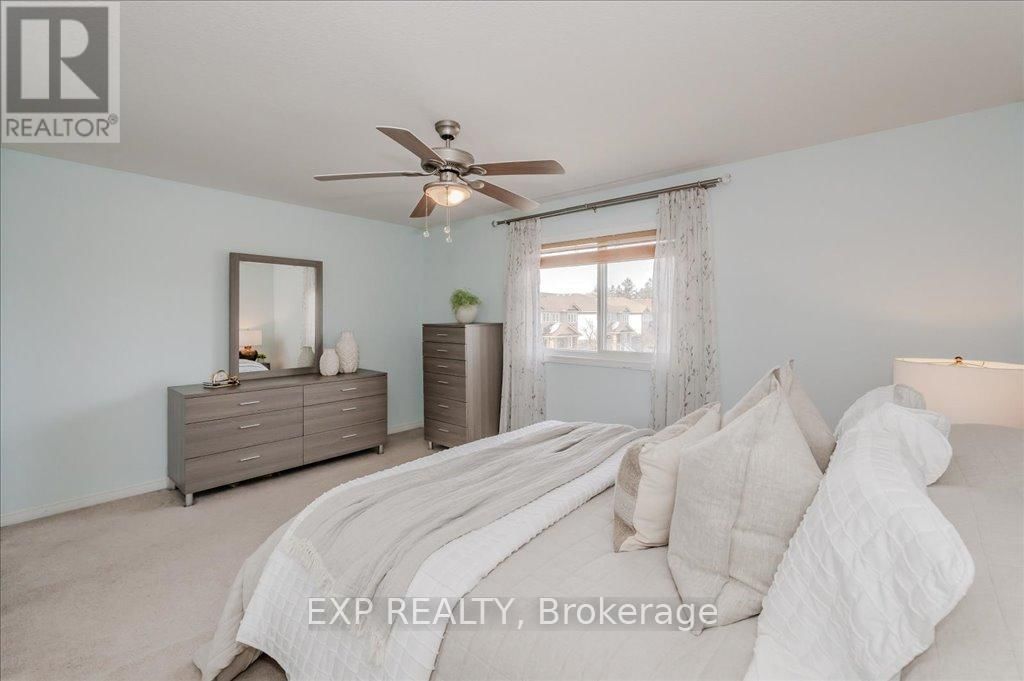 21A - 50 HOWE DRIVE Image 21