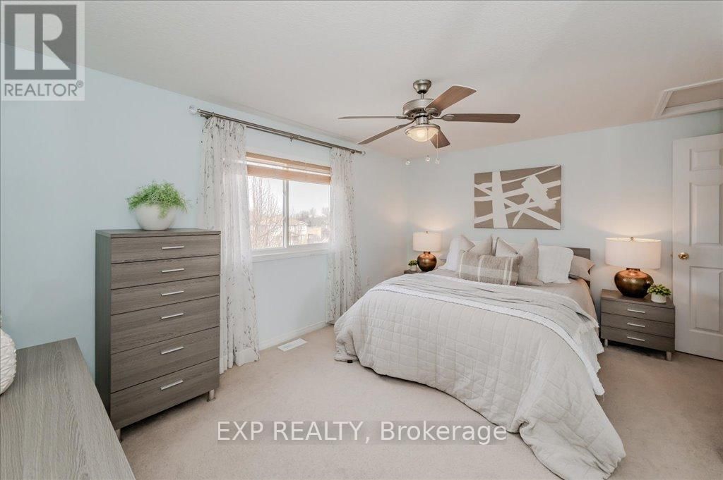 21A - 50 HOWE DRIVE Image 22