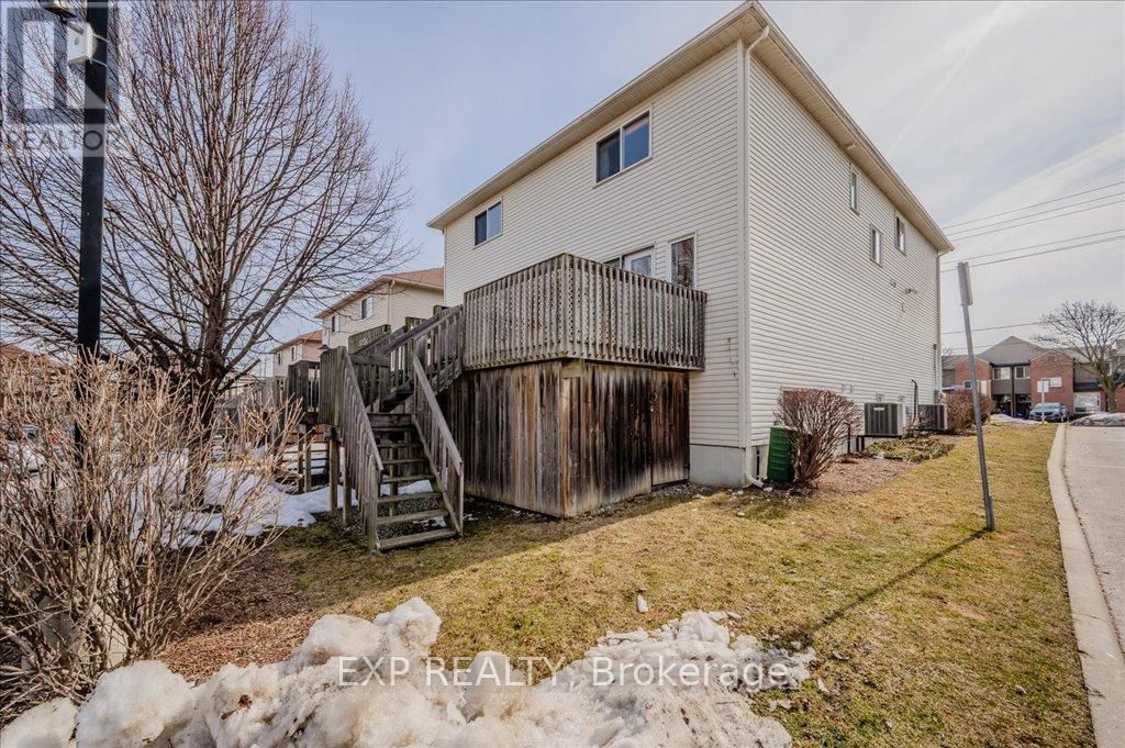 21A - 50 HOWE DRIVE Image 27