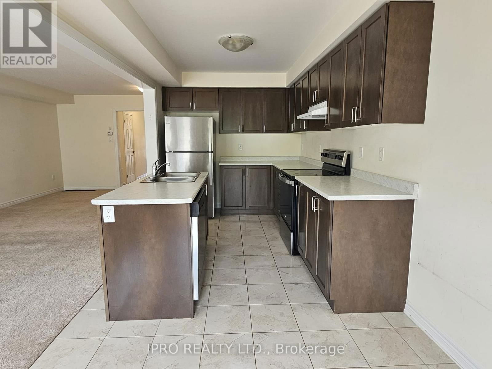 29 - 755 LINDEN DRIVE Image 6