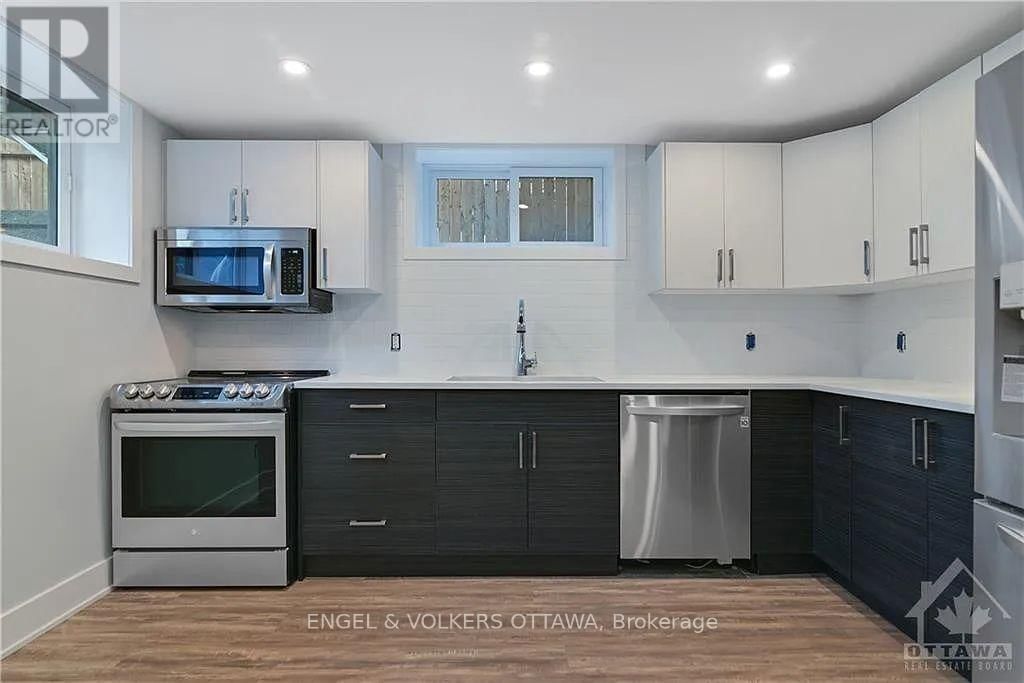 4 - 569 MCLEOD STREET Image 12