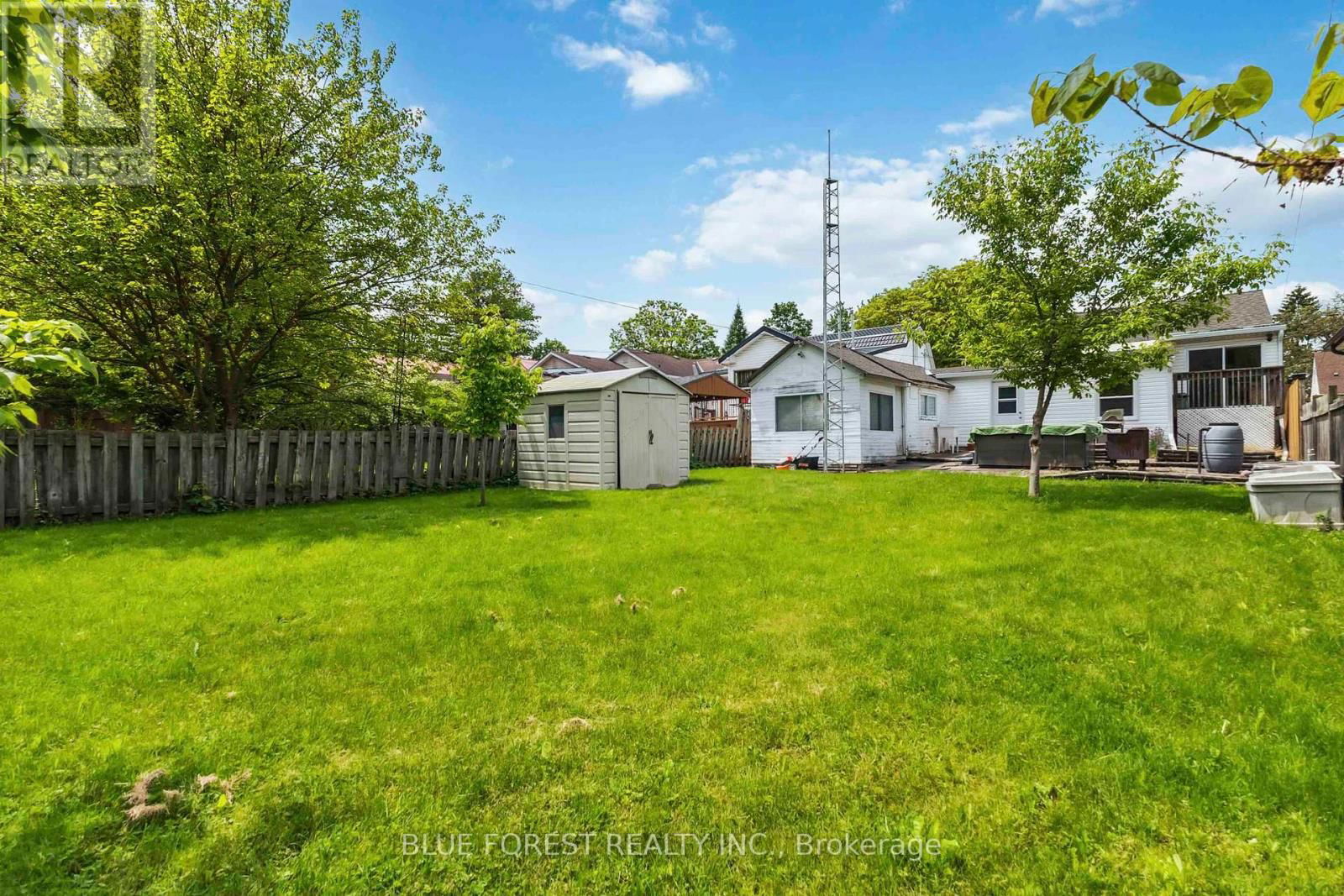 140 EMERSON AVENUE Image 40